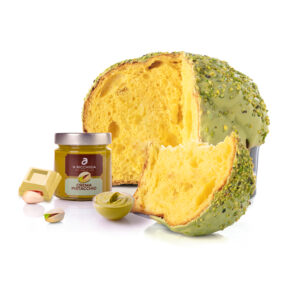 Panettone ricoperto di cioccolato e granella al pistacchio con vaso di crema al Pistacchio