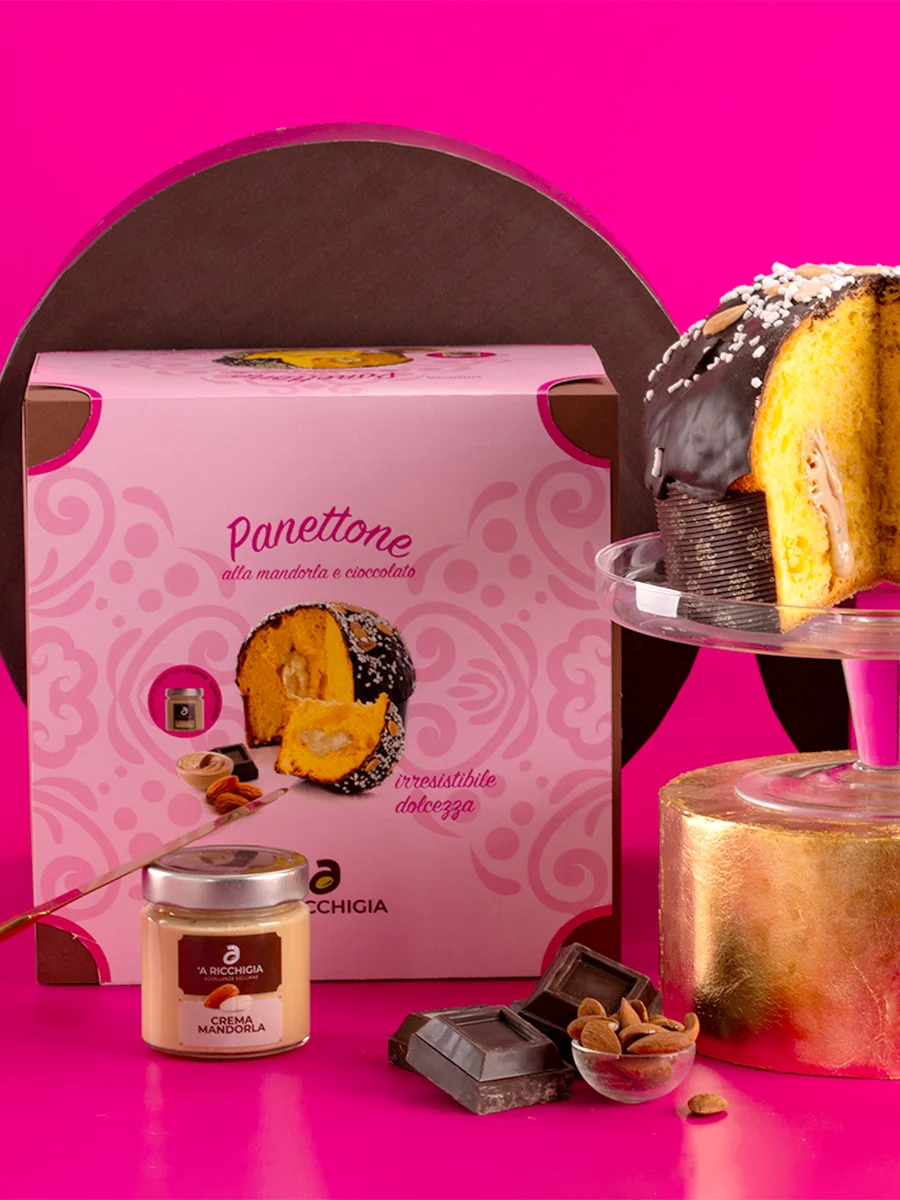 Panettone alla mandorla con vaso di crema alla mandorla - immagine 2