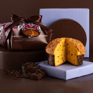 Panettone al caffè con gocce di cioccolato - immagine 3
